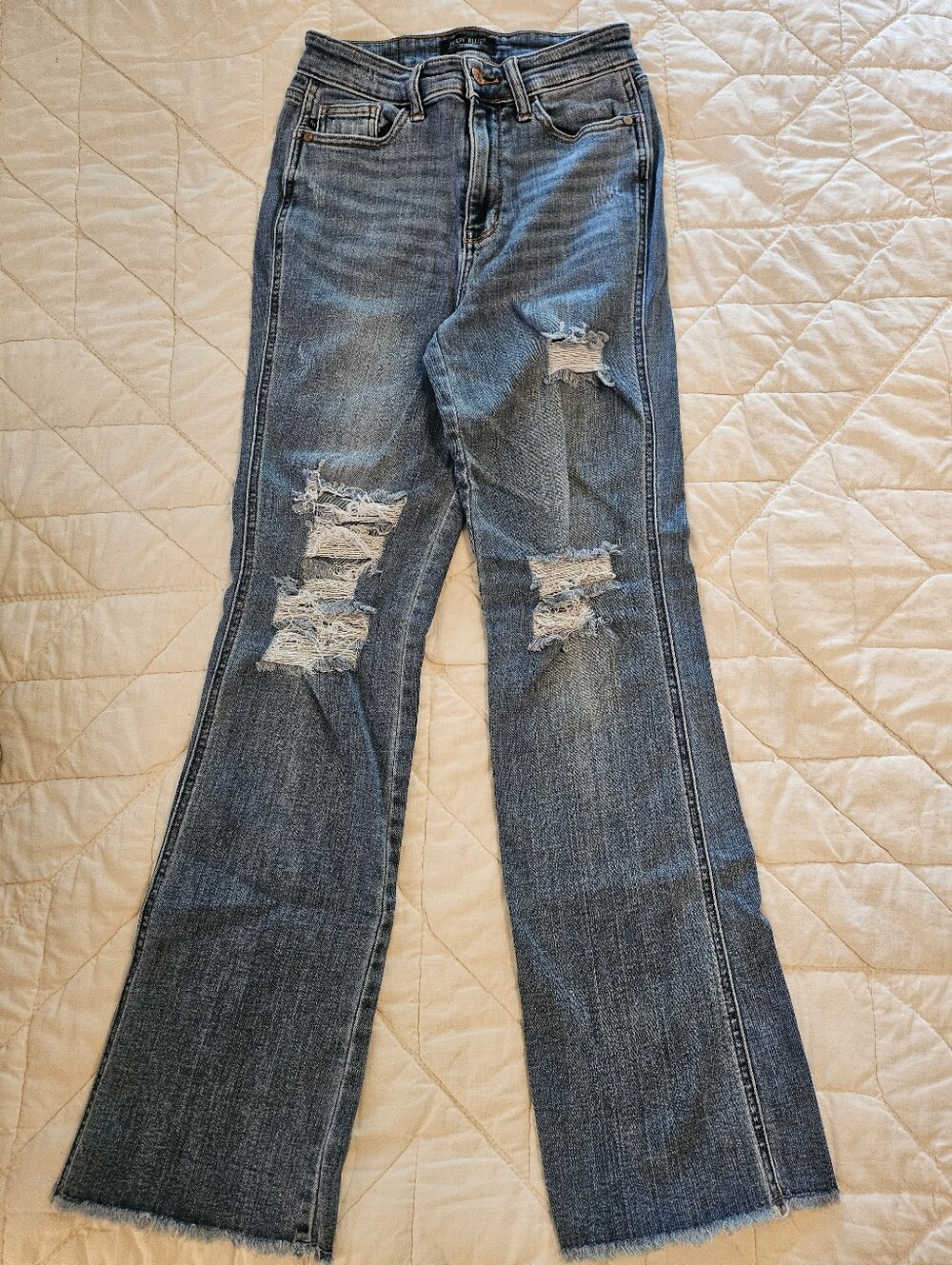 Judy Blue Tall Bootcut Distressed Jeans- Size  3/26